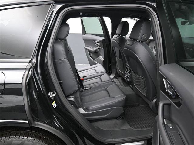 New 2026 Audi Q7 2.0T Premium image 13