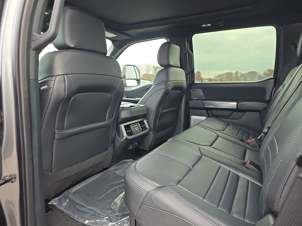 Used 2025 Ford F250 Platinum image 43