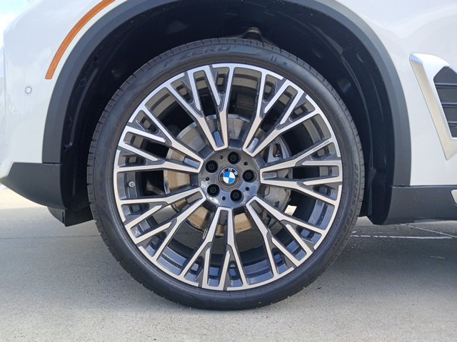 New 2026 BMW X5 sDrive40i w/ Climate Comfort Package RWD image 5