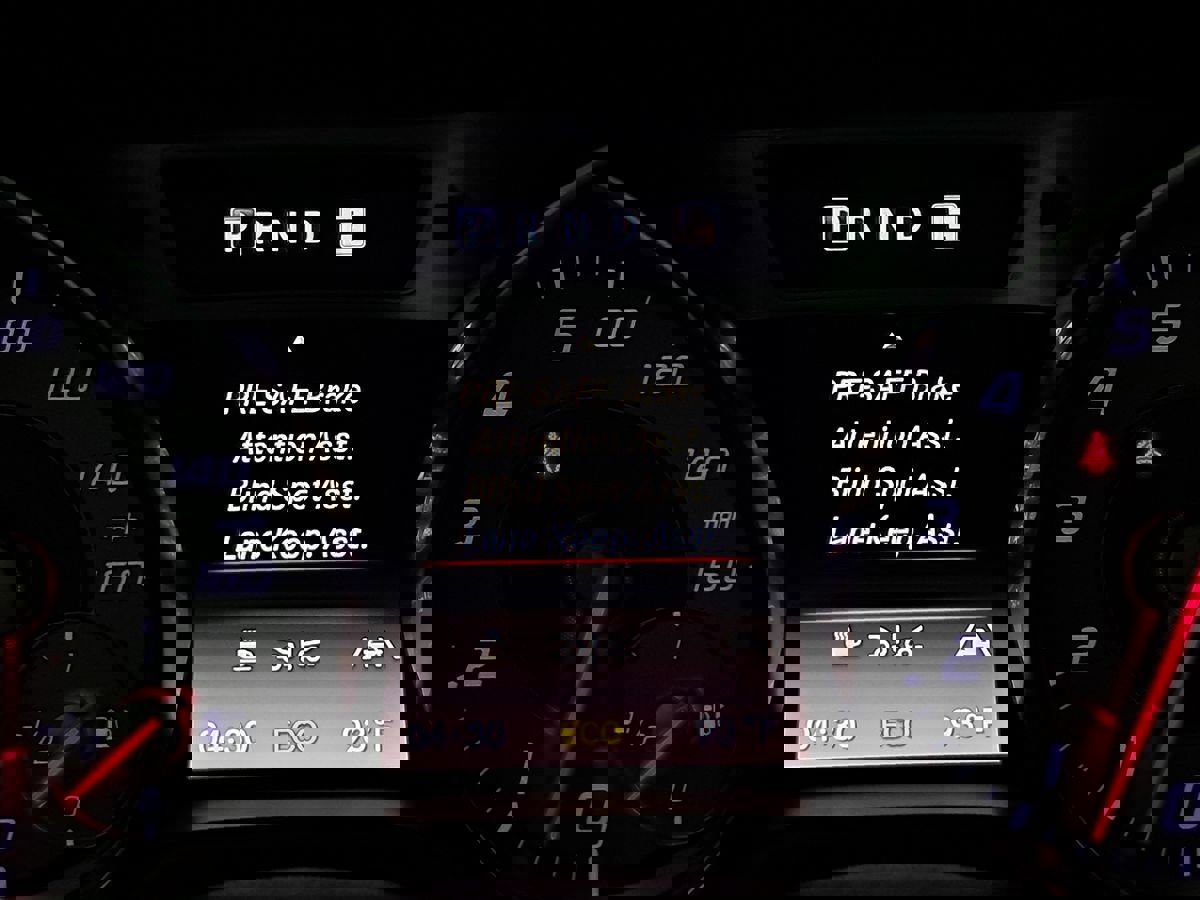 Used 2013 Mercedes-Benz SL 550 image 11