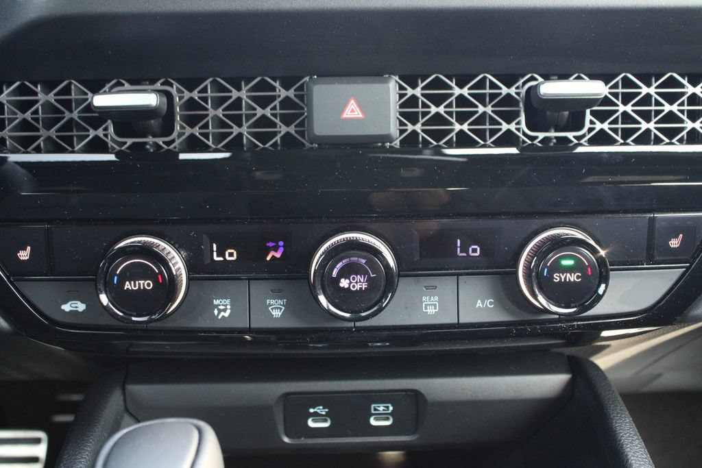 Used 2025 Honda Accord Sport image 26