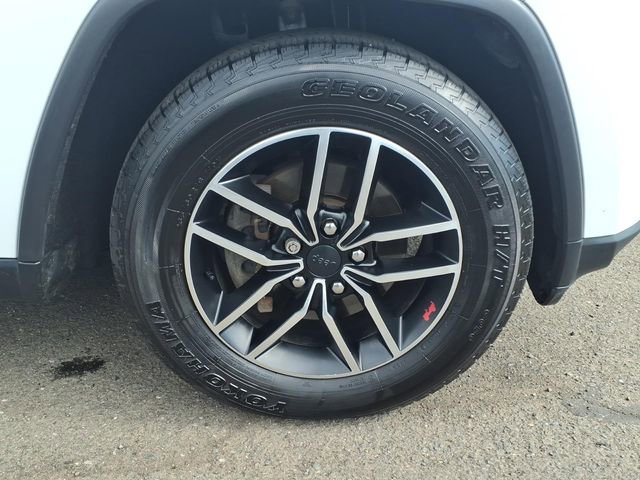 Certified 2019 Jeep Grand Cherokee Trailhawk AWD/4WD image 10