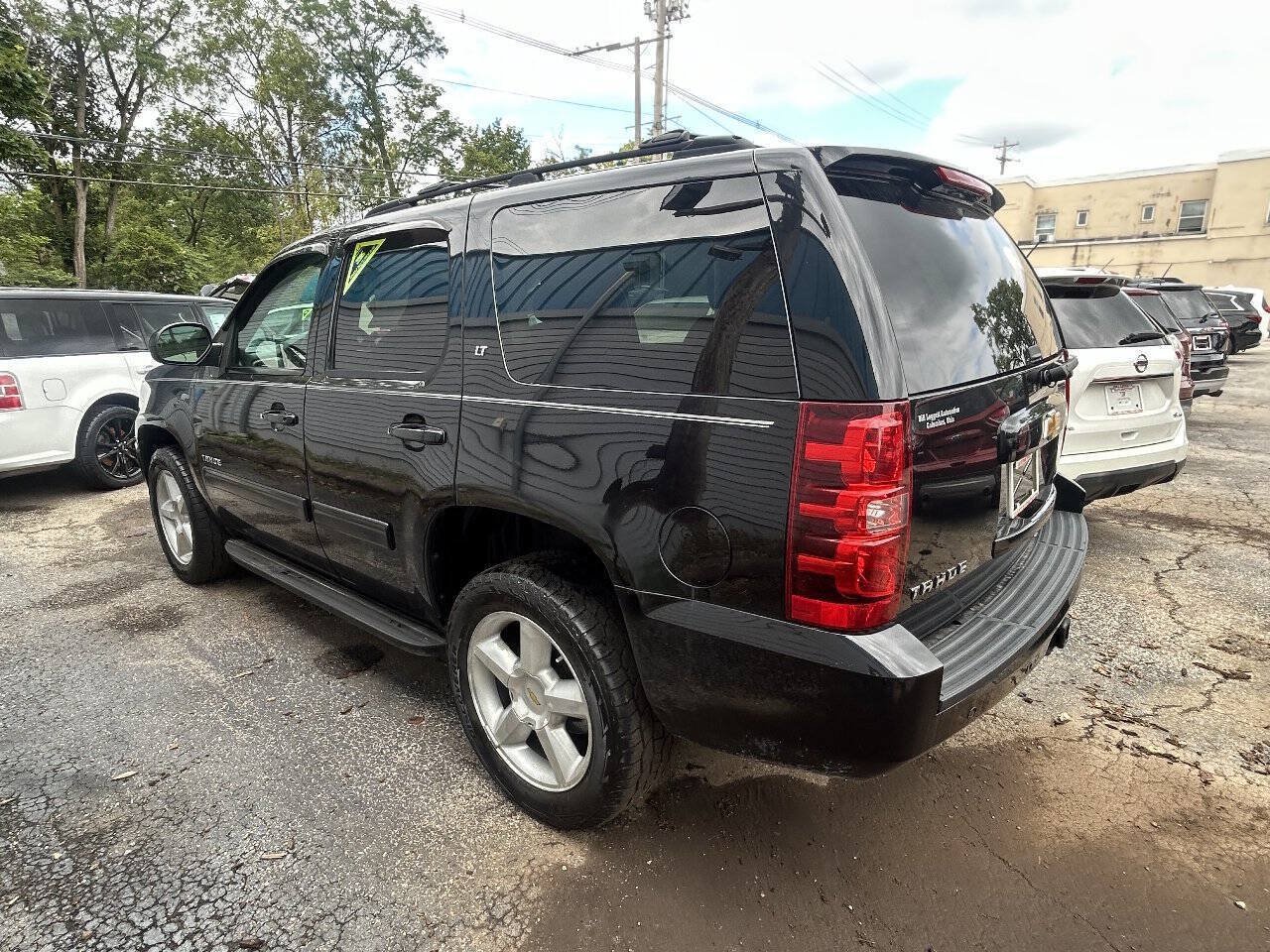 Used 2013 Chevrolet Tahoe LT w/ Luxury Package AWD/4WD image 7