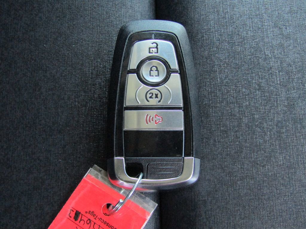 Used 2025 Ford Bronco Badlands AWD/4WD image 35