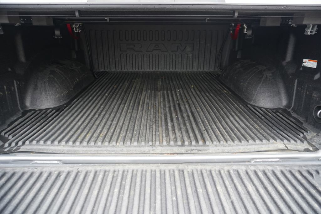 Used 2022 RAM 1500 Big Horn image 9
