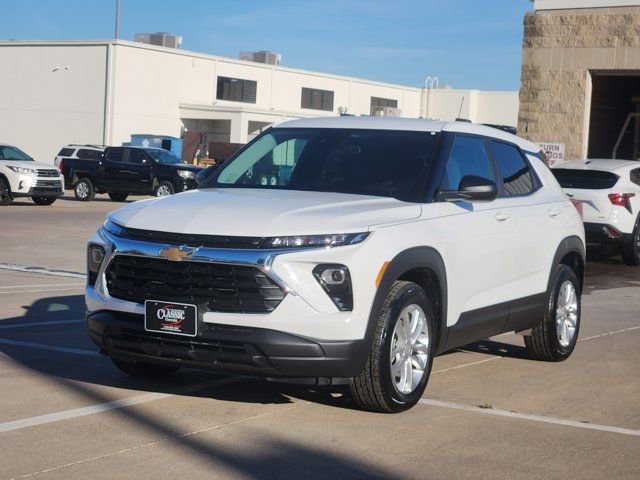 Used 2025 Chevrolet TrailBlazer LS w/ LS Convenience Package image 11