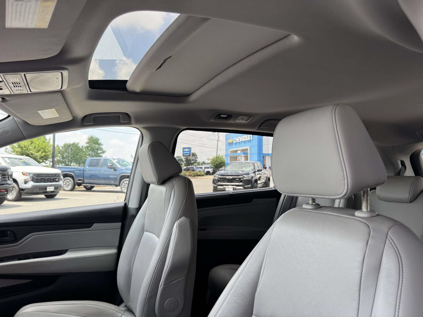 Used 2024 Honda Odyssey EX-L image 22