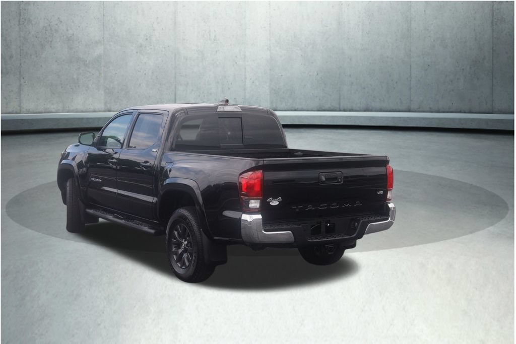 Certified 2021 Toyota Tacoma SR5 AWD/4WD image 17