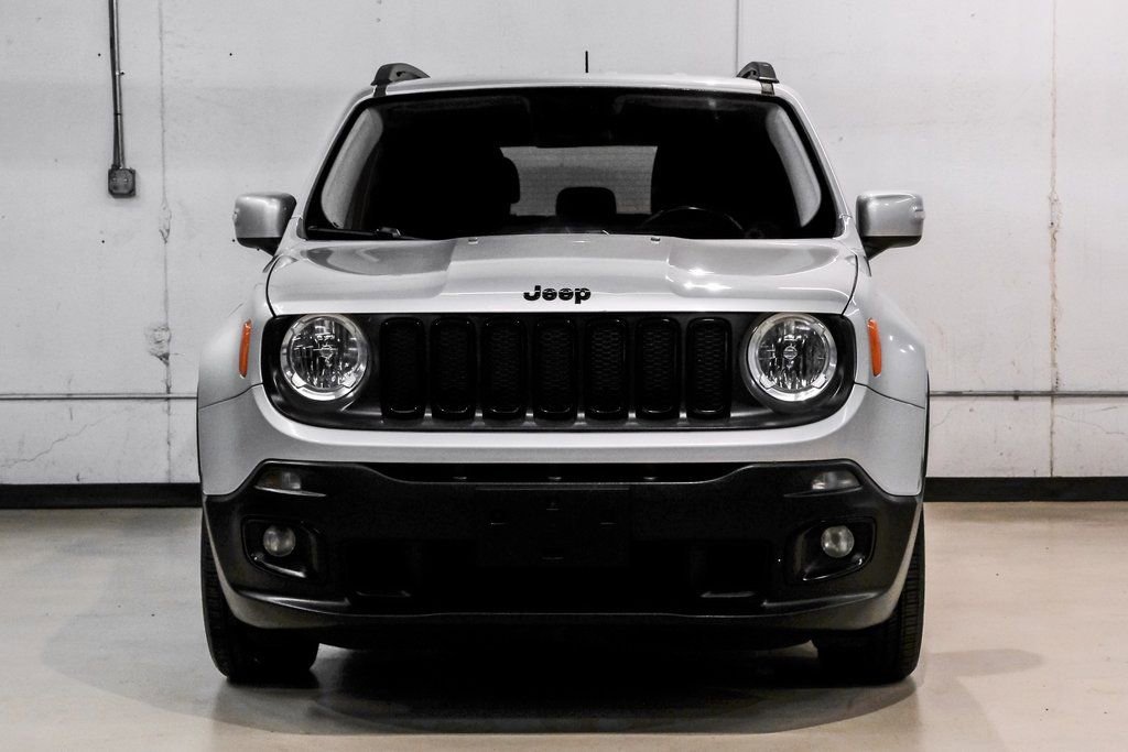 Used 2017 Jeep Renegade Altitude image 7