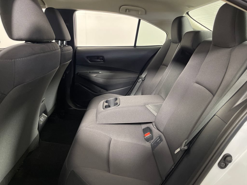 Used 2026 Toyota Corolla LE FWD image 13