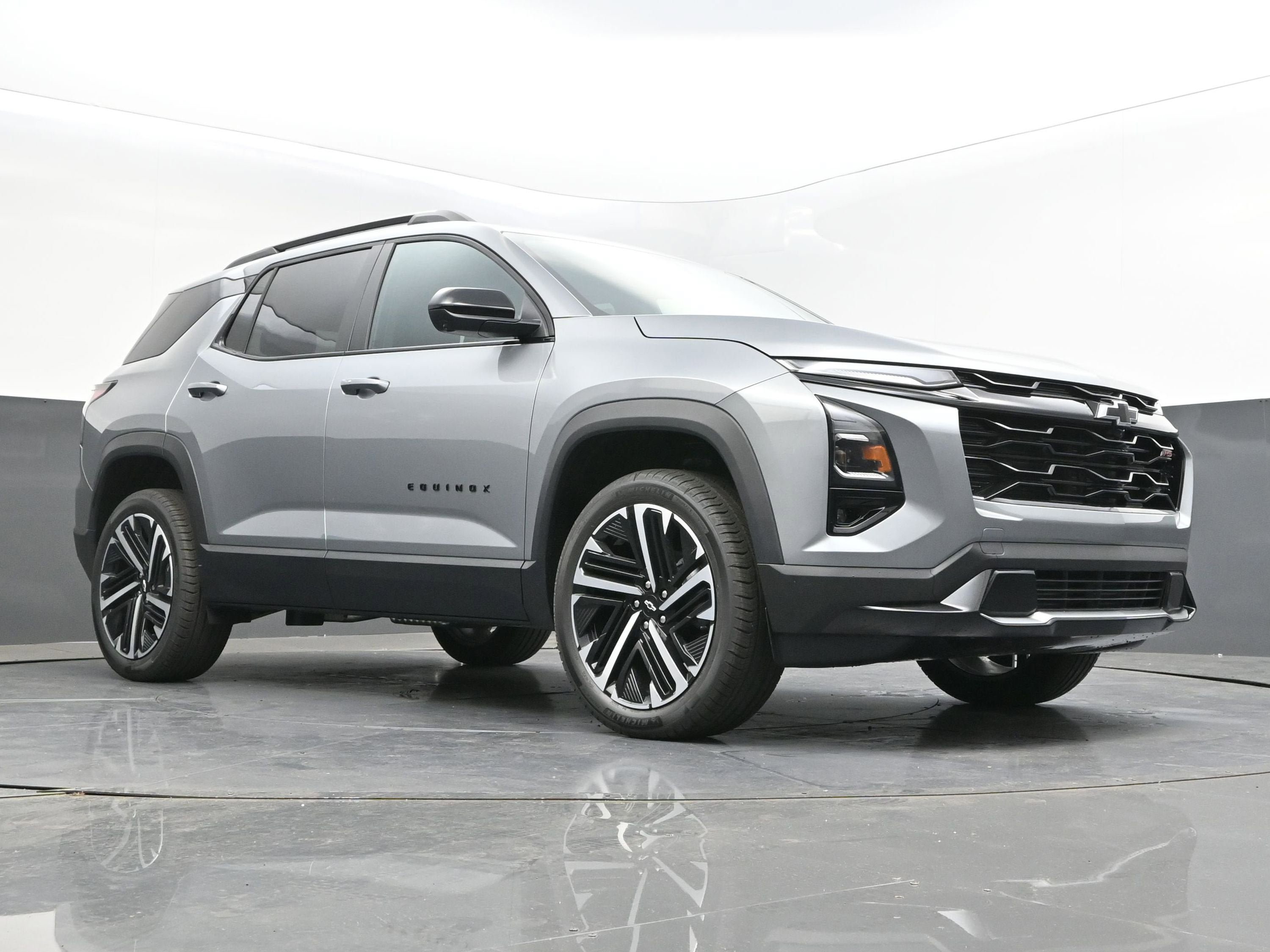 New 2026 Chevrolet Equinox RS w/ Safety and Technology Package AWD/4WD image 44