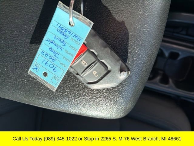 Used 2022 Jeep Wrangler Sport image 19