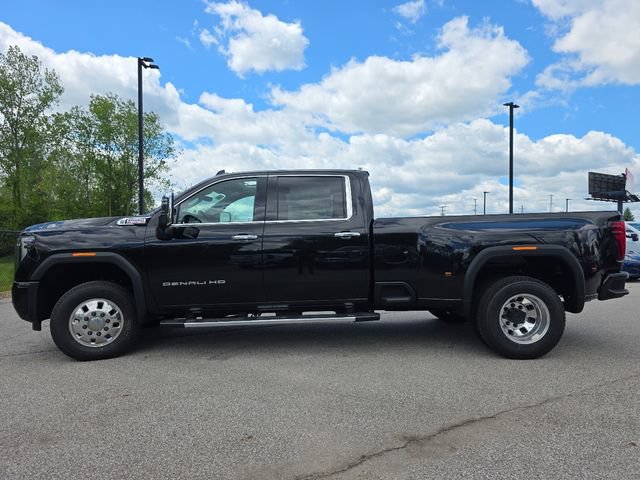 New 2026 GMC Sierra 3500 Denali w/ Denali Reserve Package AWD/4WD image 14