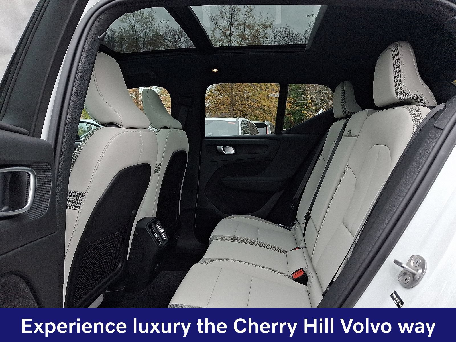 New 2026 Volvo EX40 Plus w/ Climate Package RWD image 6