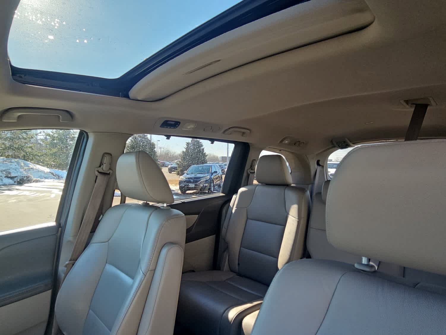 Used 2015 Honda Odyssey EX-L image 6