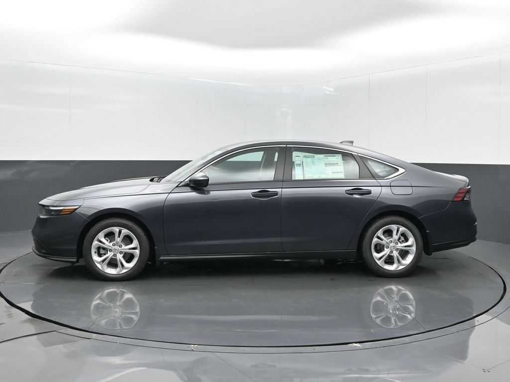 Used 2025 Honda Accord LX image 3