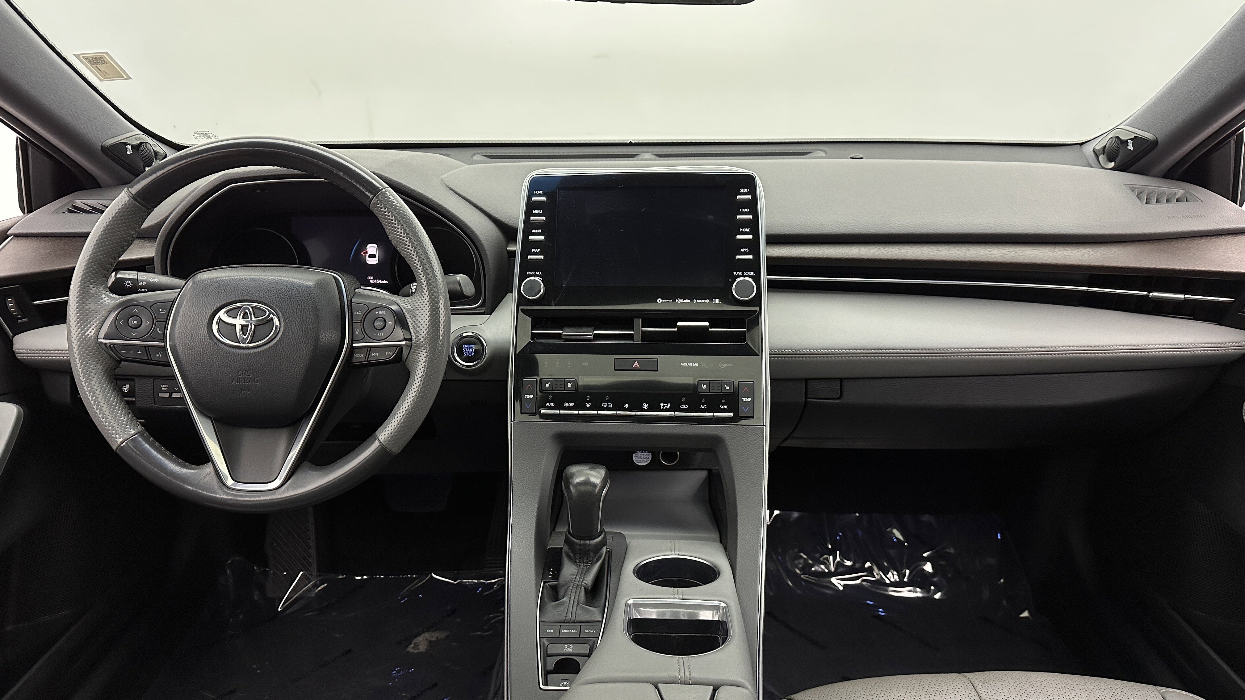 Used 2019 Toyota Avalon Limited w/ All Weather Liner Package image 31