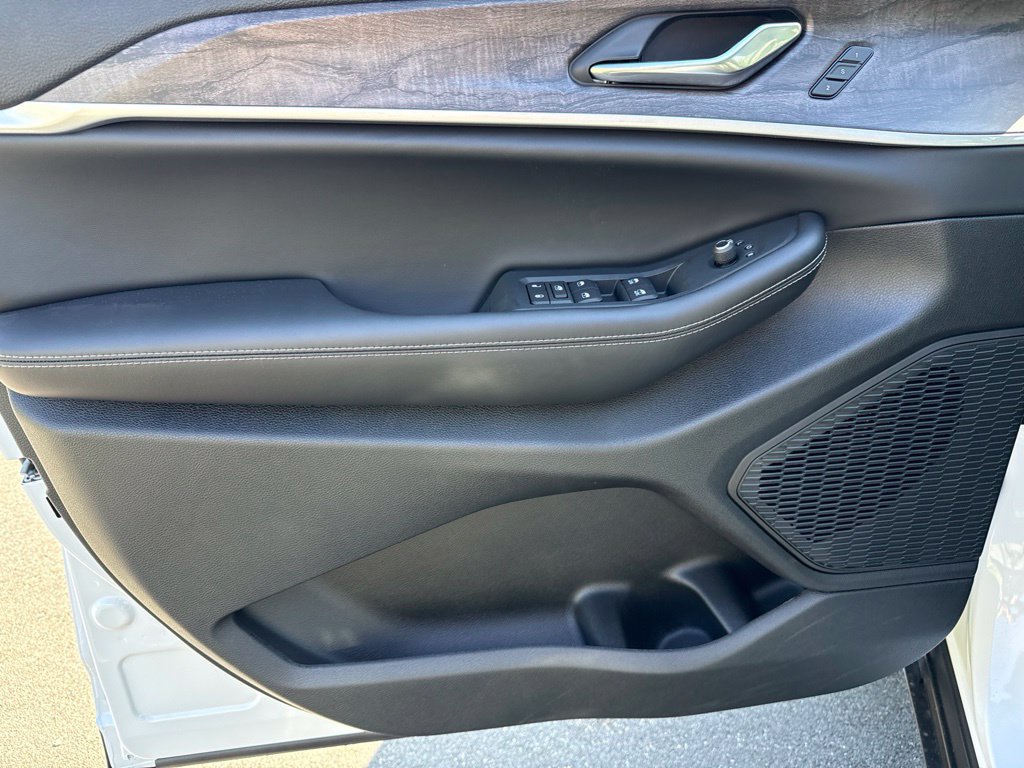 New 2027 Jeep Grand Cherokee Limited AWD/4WD image 26