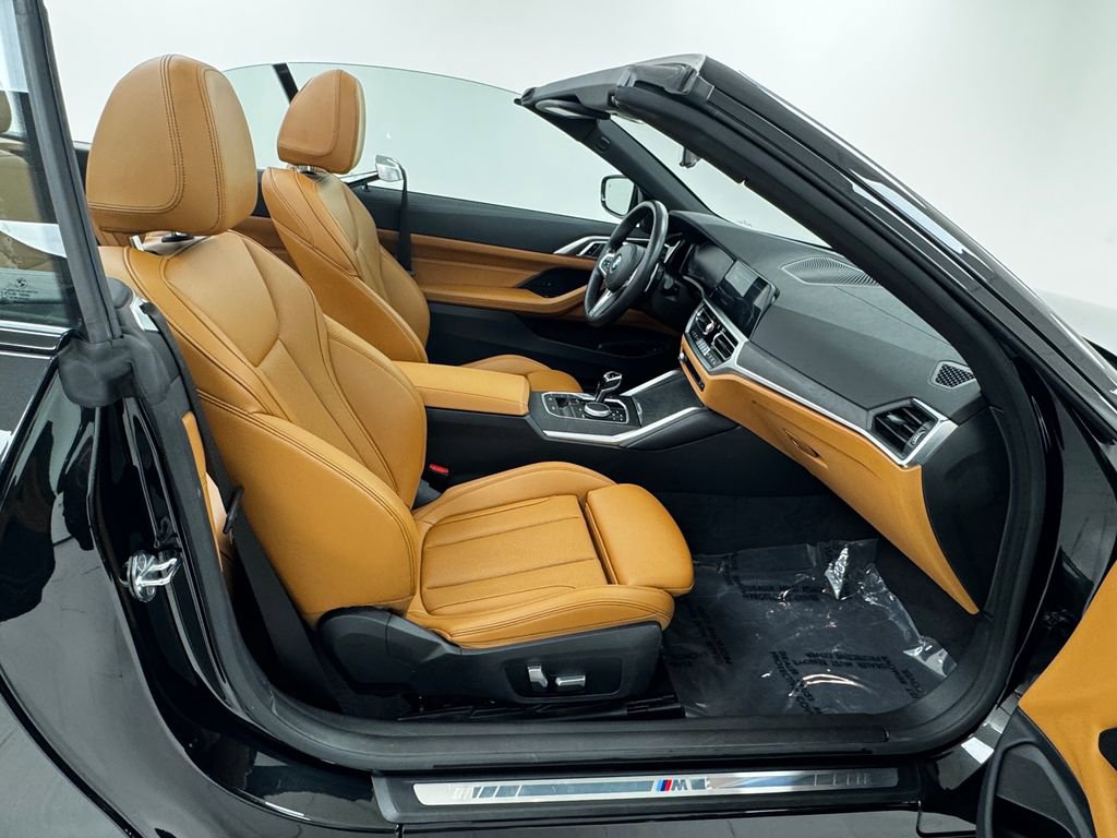 Used 2022 BMW 430i xDrive Convertible w/ M Sport Package image 21