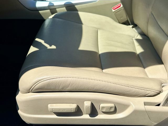 Used 2015 Acura TLX V6 SH-AWD w/ Technology Pkg image 14