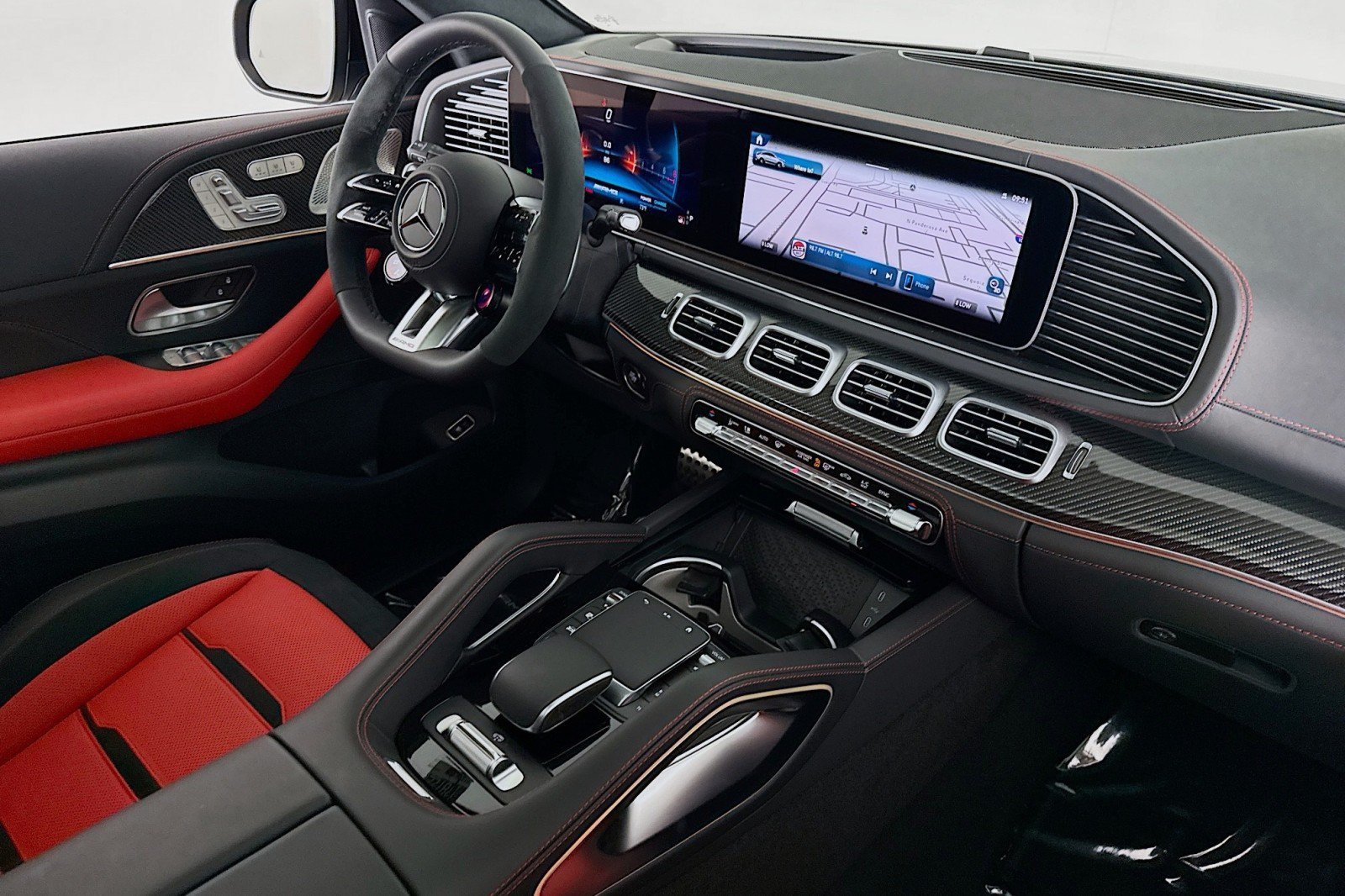 New 2026 Mercedes-Benz GLE 63 AMG S image 15
