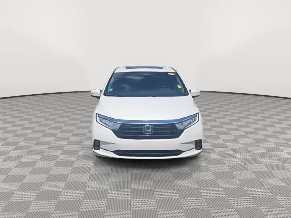 Used 2021 Honda Odyssey Touring image 3