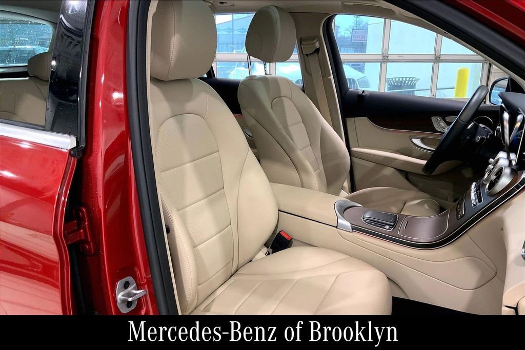 Certified 2022 Mercedes-Benz GLC 300 4MATIC image 10