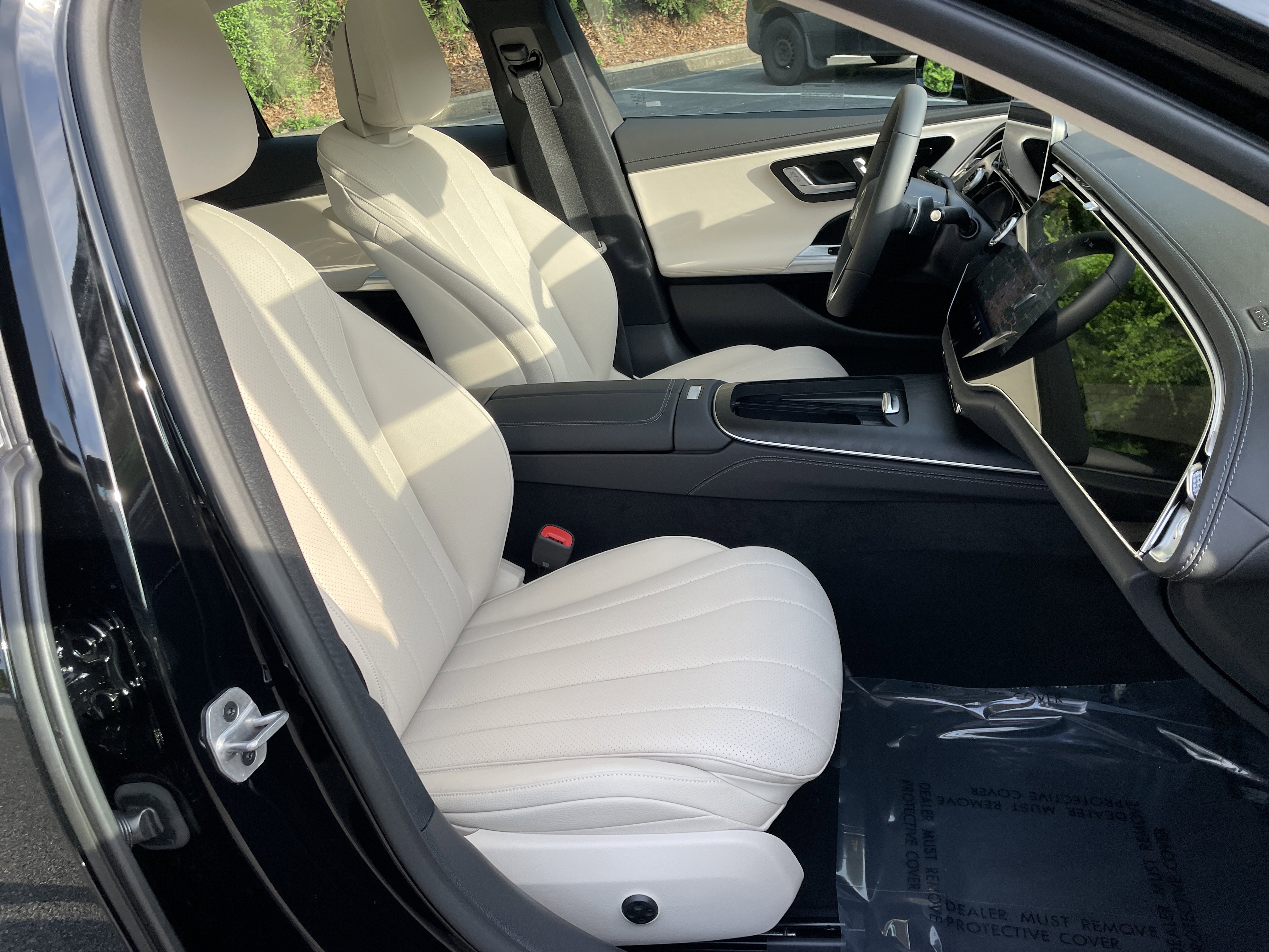 New 2026 Mercedes-Benz E 350 4MATIC Sedan image 45