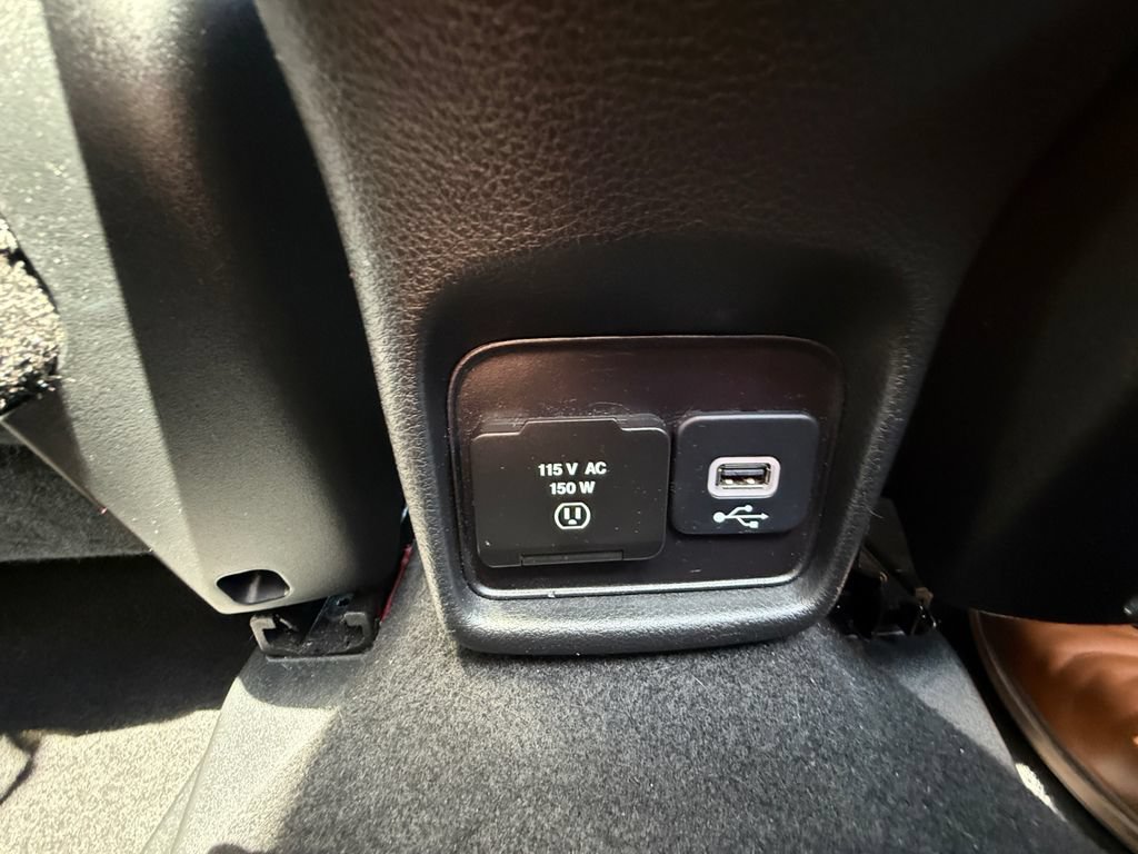 Used 2021 Jeep Compass Limited w/ Sun and Sound Group AWD/4WD image 39