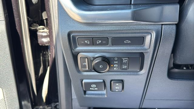 Certified 2022 Ford F150 Lariat w/ Equipment Group 502A High image 13