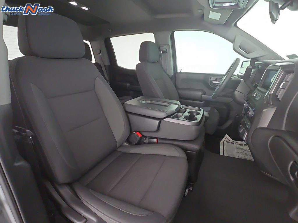Used 2025 Chevrolet Silverado 1500 Custom Trail Boss AWD/4WD image 32