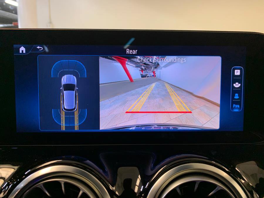 Used 2025 Mercedes-Benz GLA 250 4MATIC image 45