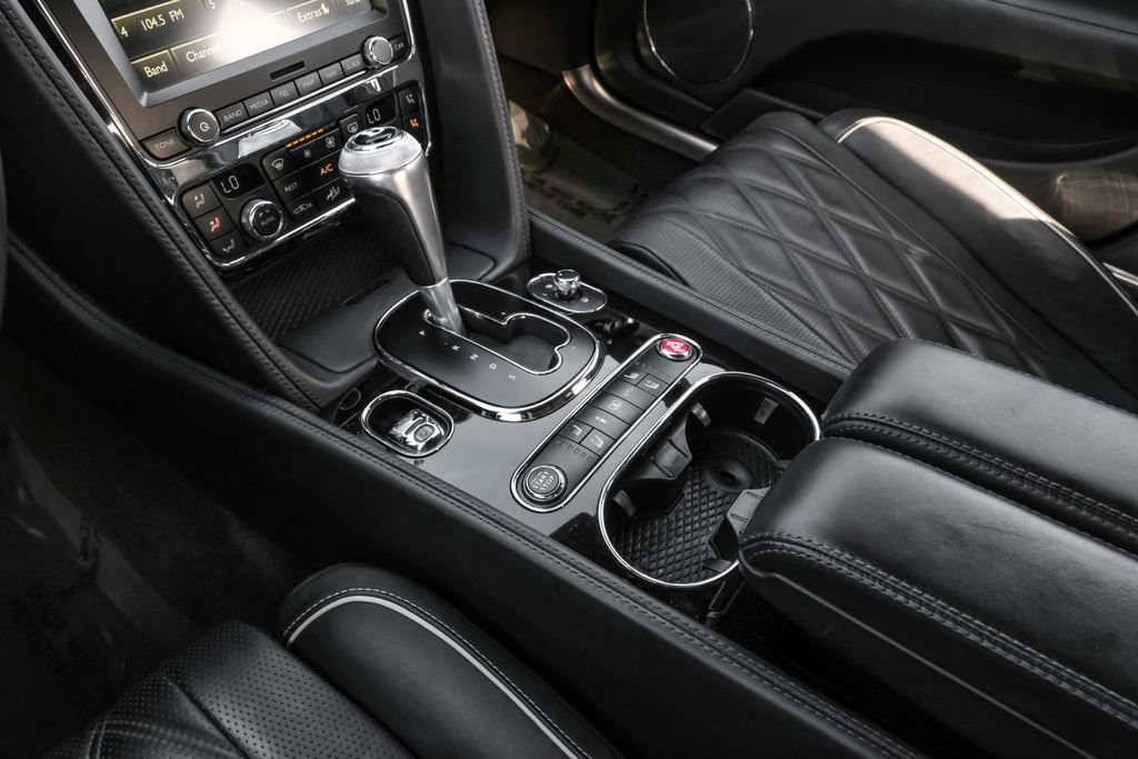 Used 2016 Bentley Flying Spur V8 AWD/4WD image 27
