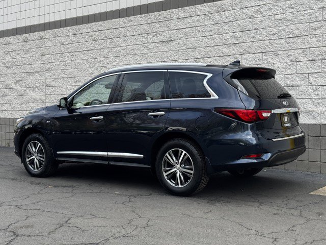 Used 2017 INFINITI QX60 AWD w/ Premium Plus Package image 2