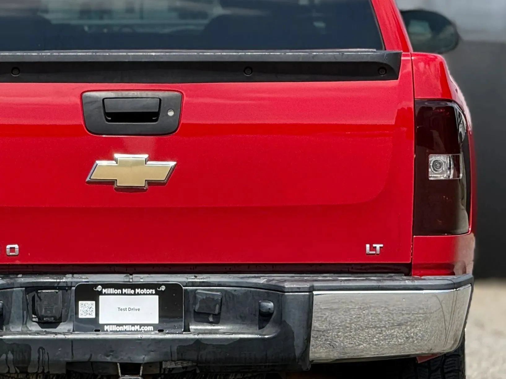 Used 2007 Chevrolet Silverado 1500 LT w/ 1LT Convenience Package AWD/4WD image 14