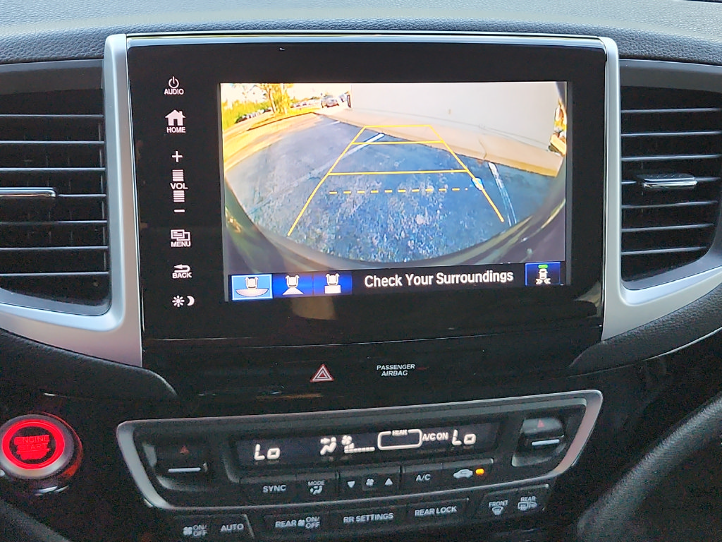 Used 2017 Honda Pilot Elite image 27