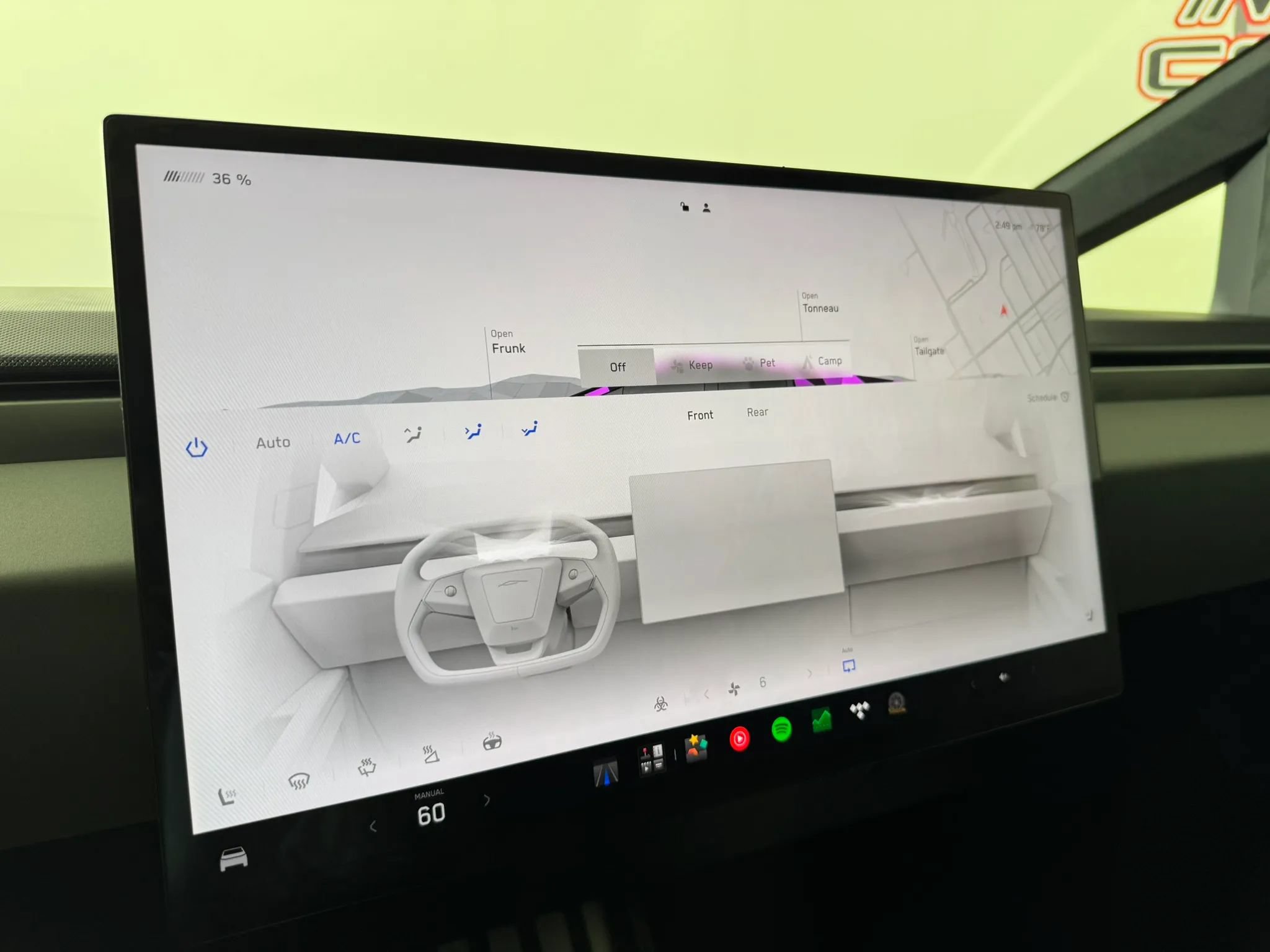Used 2024 Tesla Cybertruck AWD Crew Cab image 20