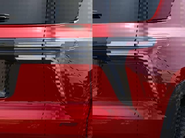 New 2026 Chevrolet Traverse RS image 11