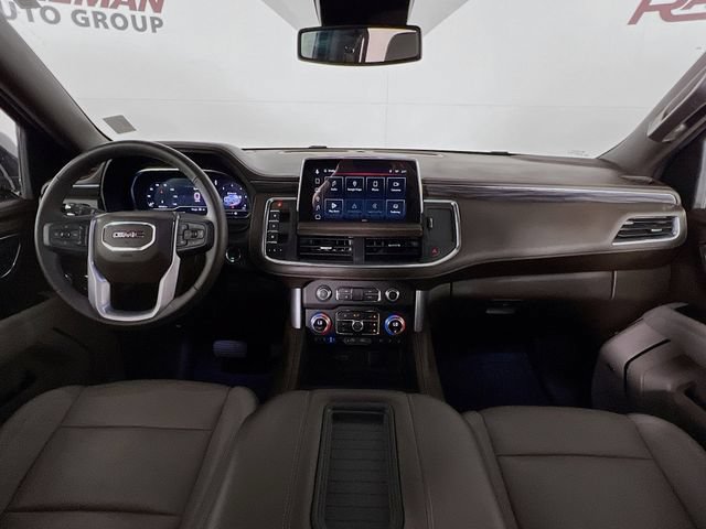 Used 2023 GMC Yukon XL SLT w/ SLT Premium Package AWD/4WD image 25
