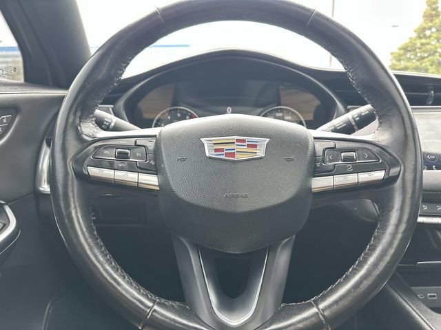 Used 2023 Cadillac XT4 Premium Luxury w/ Cold Weather Package FWD image 20