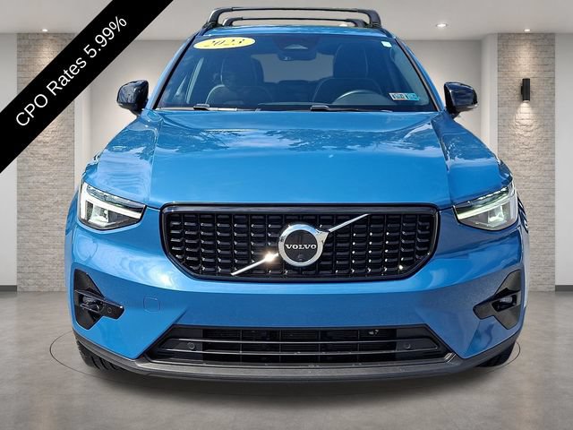 Certified 2023 Volvo XC40 B5 Plus w/ Driver Assist Package AWD/4WD image 2