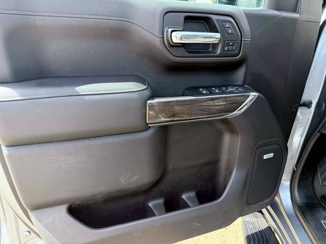 Used 2020 Chevrolet Silverado 1500 LTZ w/ LTZ Premium Package AWD/4WD image 18