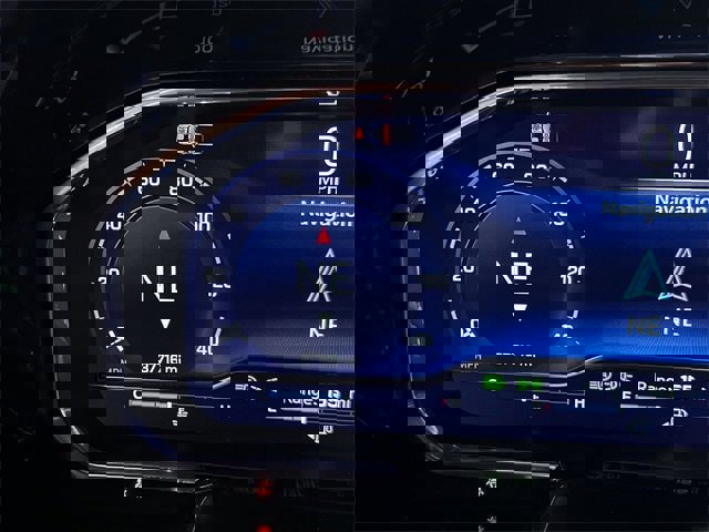 Used 2025 Chevrolet Silverado 1500 LT image 12