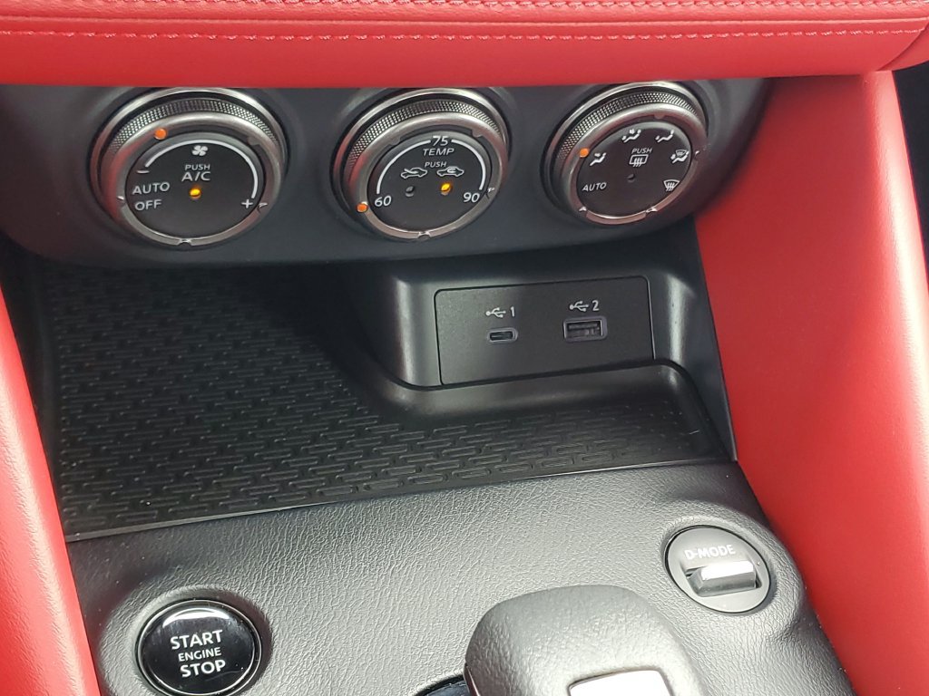 Used 2024 Nissan Z Performance w/ Floor Mat Package RWD image 22