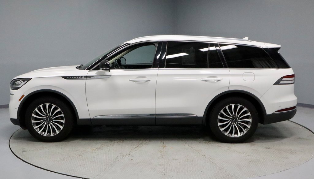 Used 2020 Lincoln Aviator Reserve w/ Equipment Group 201A image 9