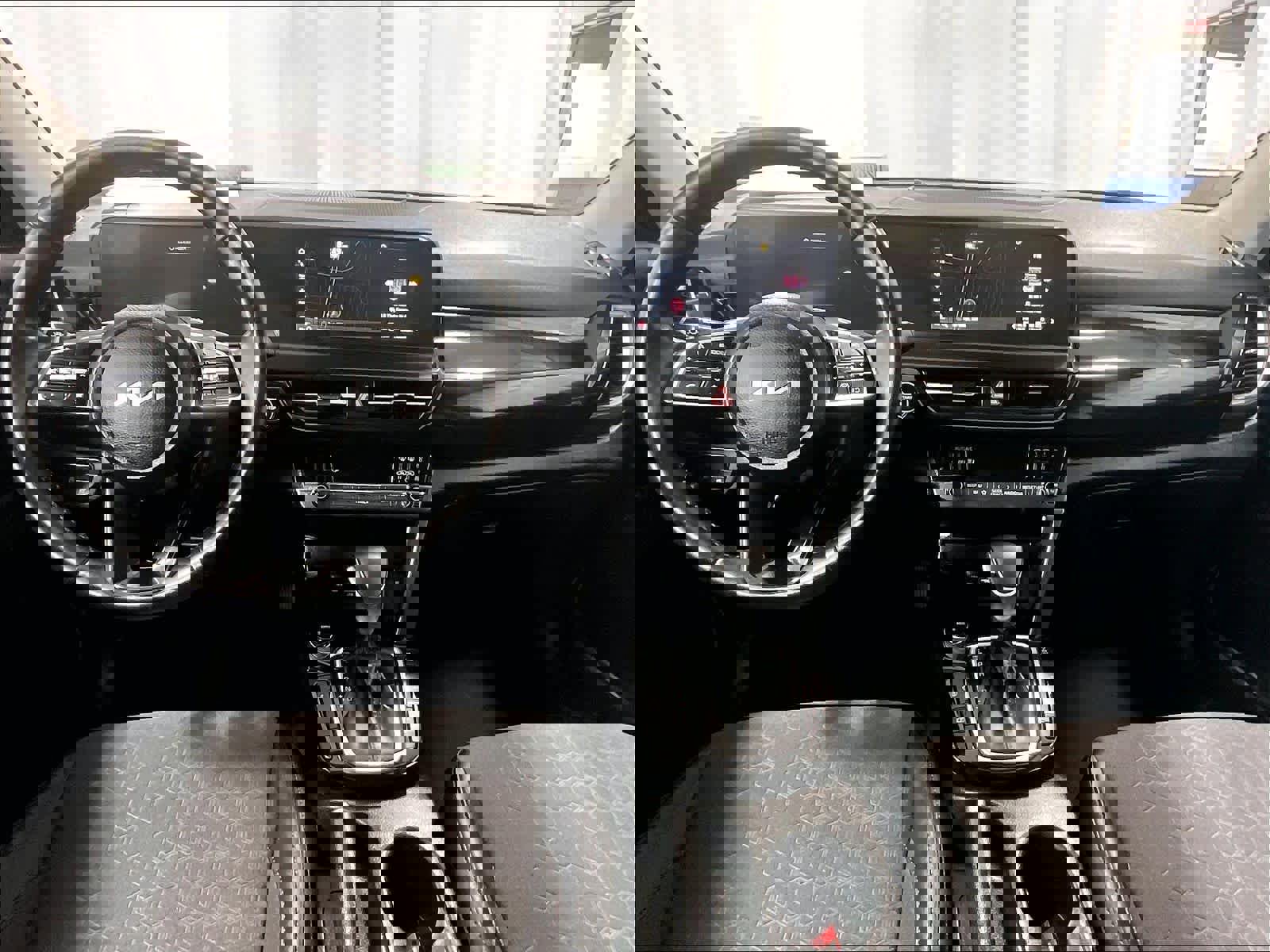 Used 2025 Kia Seltos S image 21