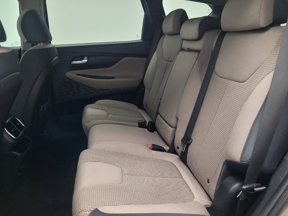 Used 2020 Hyundai Santa Fe SEL w/ Cargo Package image 18