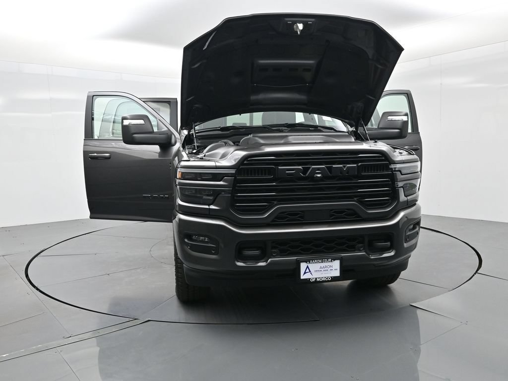 New 2026 RAM 2500 Laramie w/ Night Edition AWD/4WD image 14