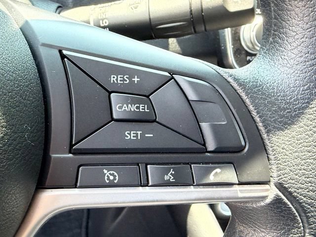 Used 2025 Nissan Leaf S FWD image 17