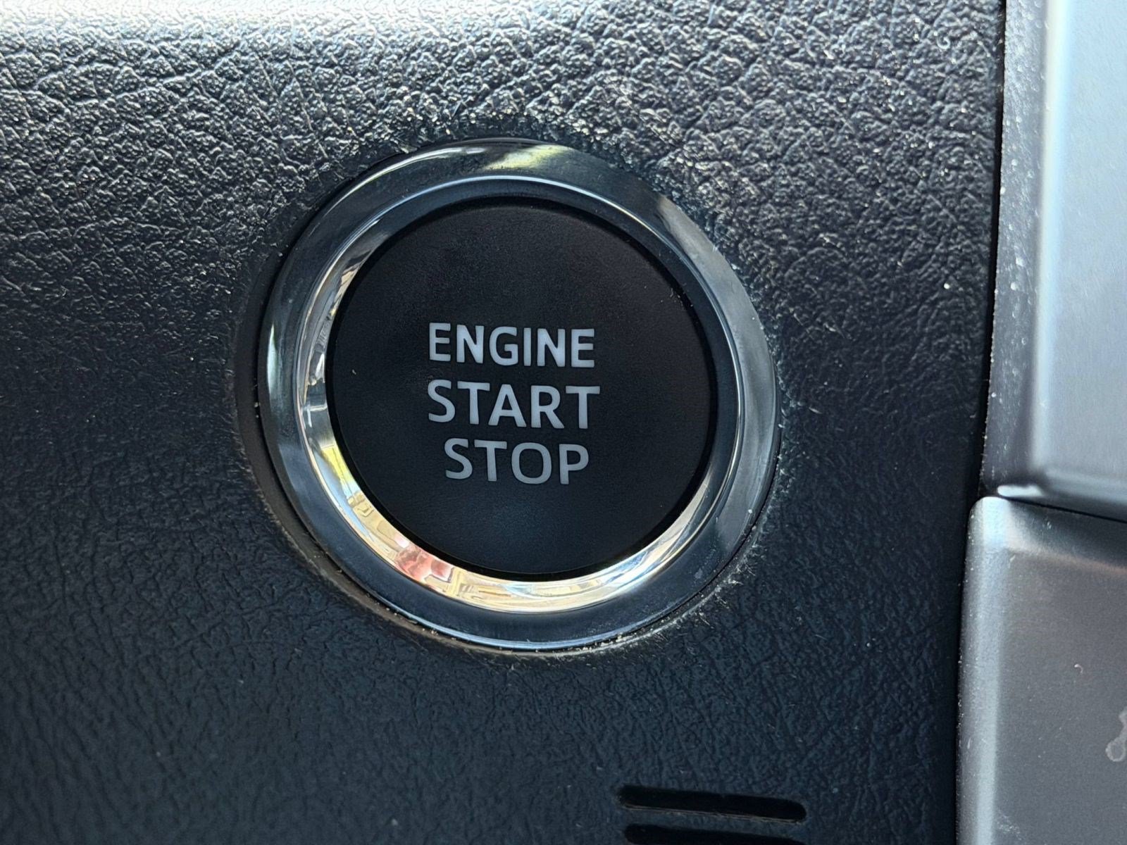 Used 2024 Toyota 4Runner Limited AWD/4WD image 35